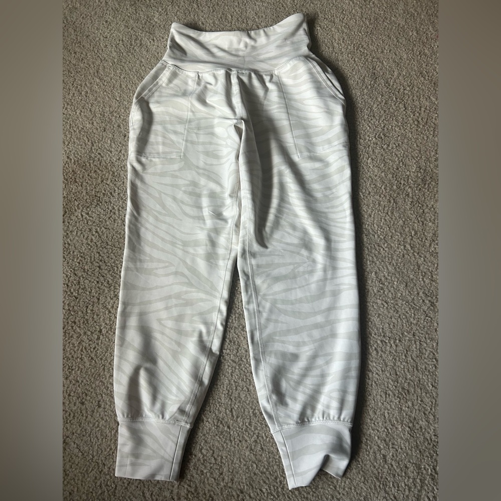 Old Navy Active Powersoft Zebra Joggers - image 1